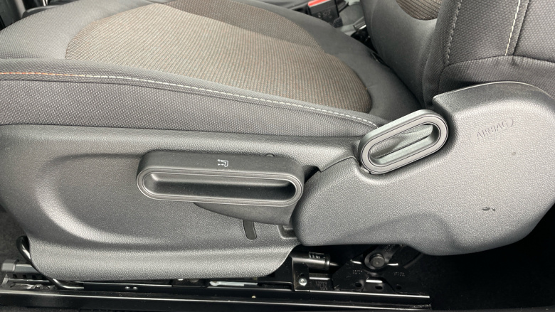 MINI Cooper 2.0 C Classic 2dr Auto Petrol Convertible